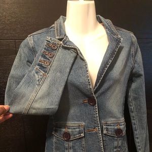 Hollister 2 button front pocket denim jacket
